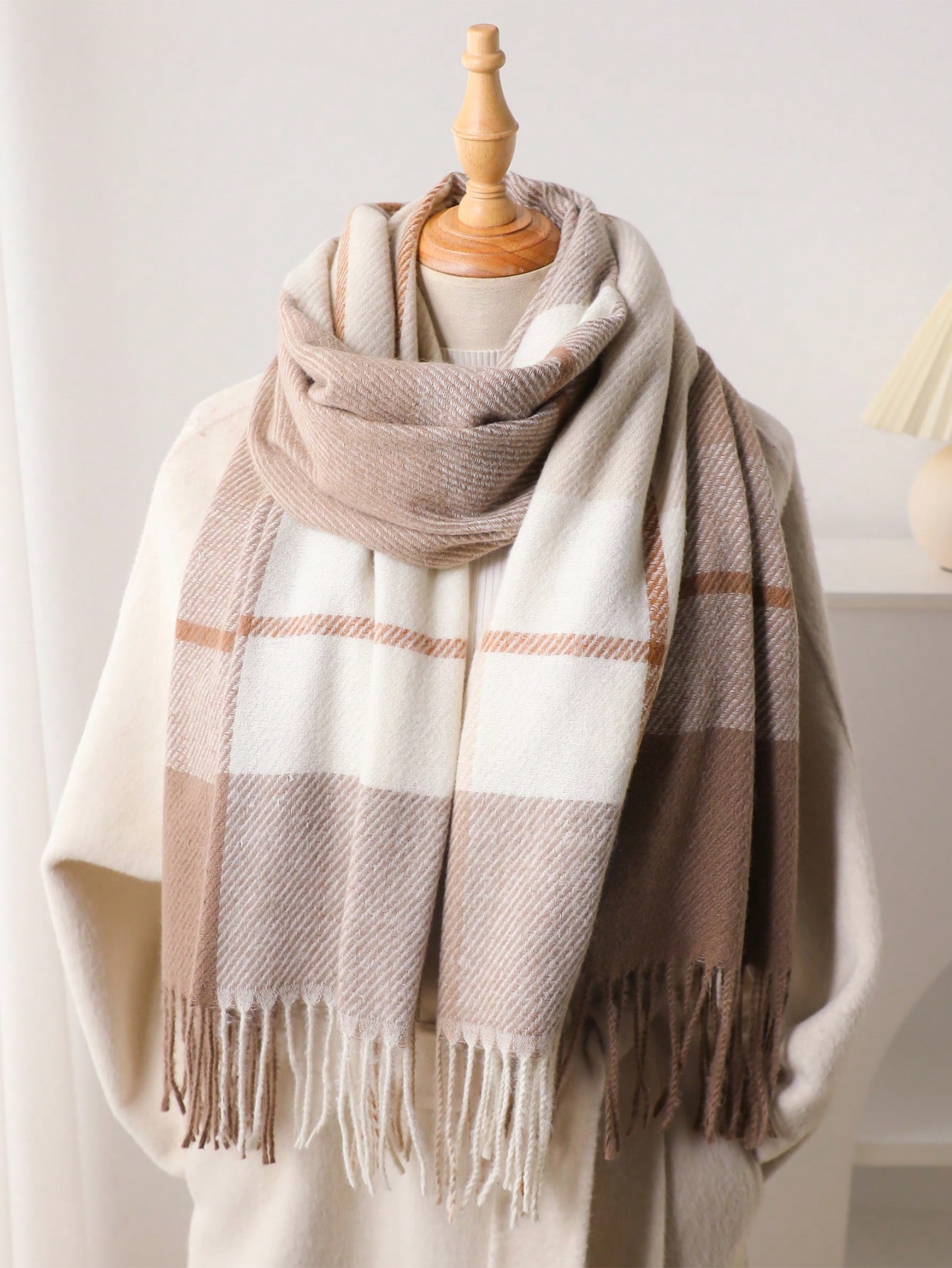 قطعة واحدة: وشاح شتوي جديد للن - مراجعة Infinity Scarf Knit وسعره