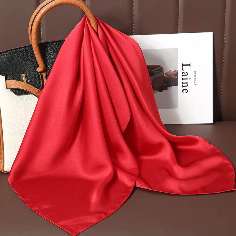 الفاخرة بلون الحرير وشاح مربع  - مراجعة Scarf Silk Square وسعره